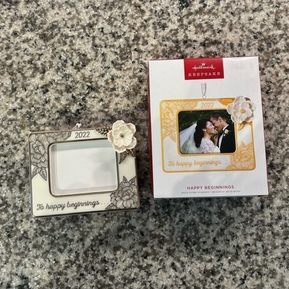 Hallmark 2022 Happy Beginnings Wedding picture frame ornament. NEW - Picture 3 of 8